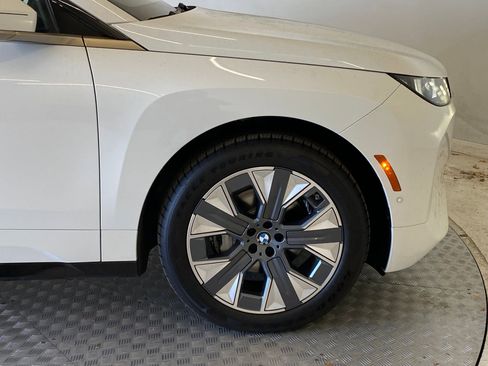 New 2026 BMW iX xDrive45 w/ Executive Package image 10