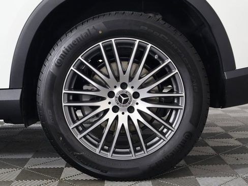 New 2026 Mercedes-Benz GLC 300 4MATIC image 10