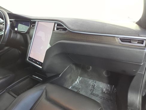 Used 2016 Tesla Model S 70D AWD/4WD image 29