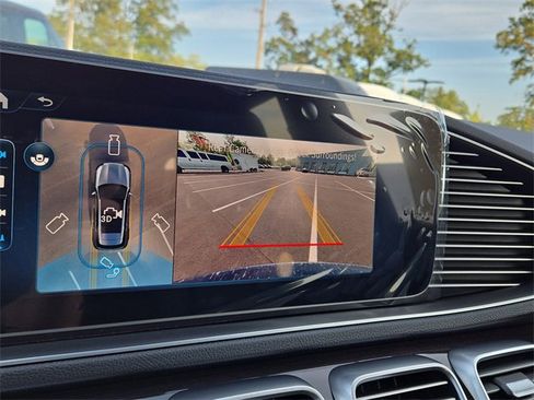 New 2025 Mercedes-Benz GLE 450 4MATIC image 13