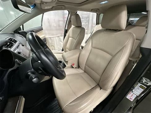 Used 2019 Subaru Outback 3.6R Limited image 15