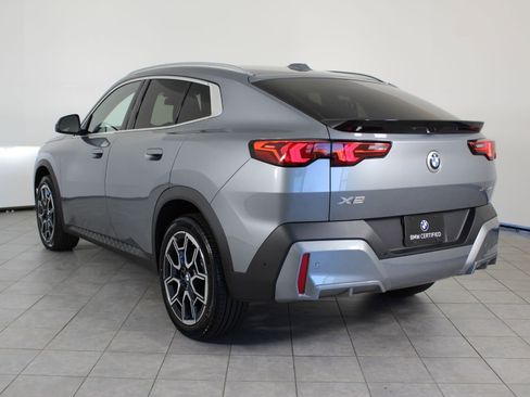 Certified 2025 BMW X2 xDrive28i w/ Premium Package image 3