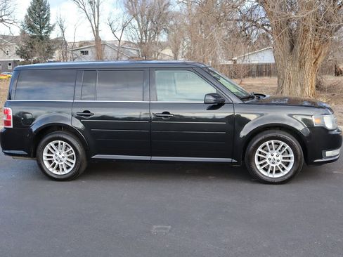 Used 2014 Ford Flex SEL w/ Equipment Group 202A image 3