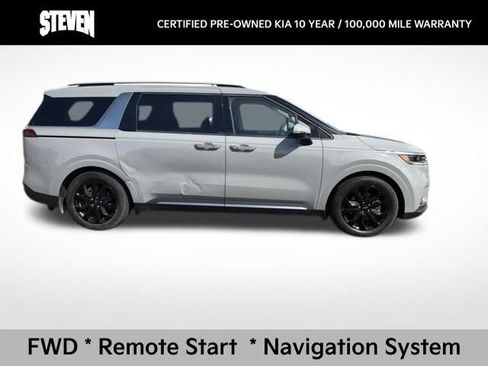 Certified 2023 Kia Carnival SX FWD image 8