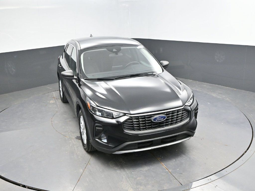 Used 2024 Ford Escape Active FWD image 25