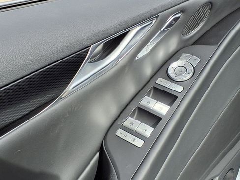 New 2025 Genesis G80 2.5T image 11