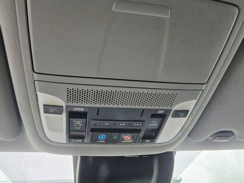 Used 2017 Acura MDX SH-AWD w/ Technology Package image 25