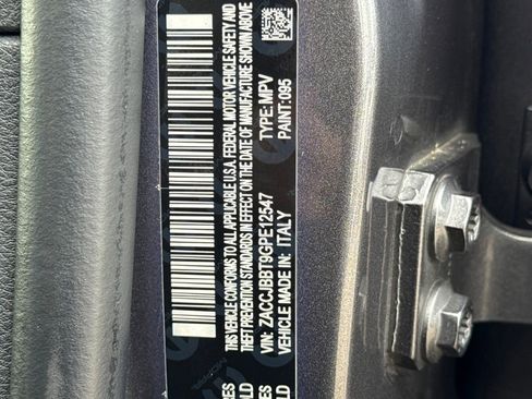 Used 2016 Jeep Renegade Latitude image 29