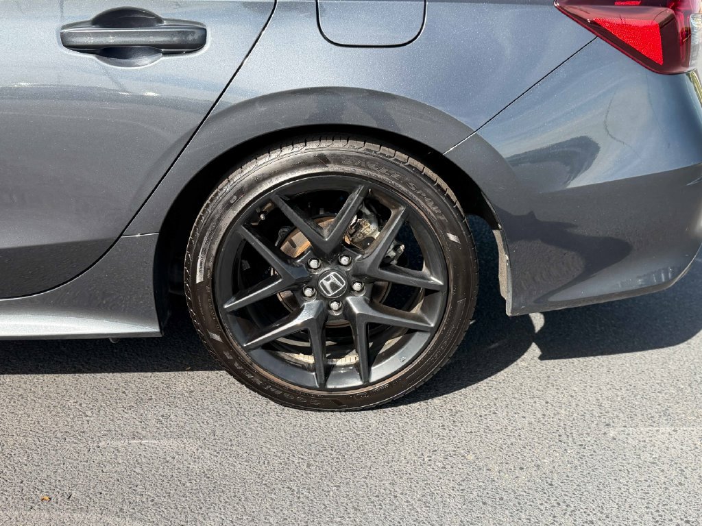 Used 2025 Honda Civic Sport image 14