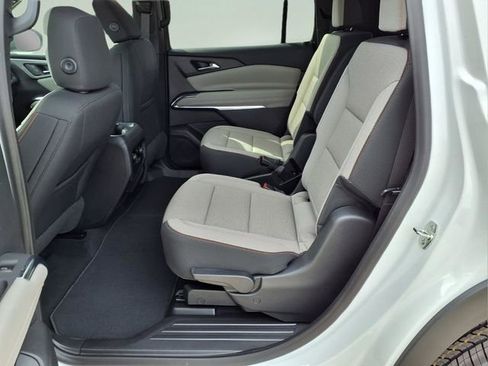 New 2026 Chevrolet Traverse LT w/ Driver Confidence Package image 25