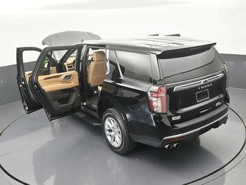 Used 2021 Chevrolet Tahoe Premier w/ Premium Package image 77