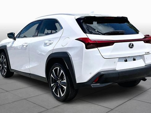 Used 2021 Lexus UX 200 w/ Accessory Package (Z1) FWD image 12