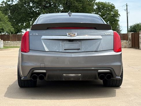 Used 2019 Cadillac CTS V w/ Carbon Fiber Package RWD image 7