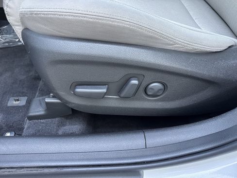 Used 2016 Hyundai Tucson SE w/ Option Group 02 FWD image 6