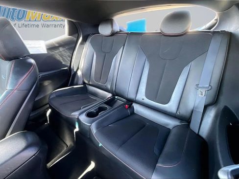 Used 2019 Hyundai Veloster 2.0 Premium FWD image 28