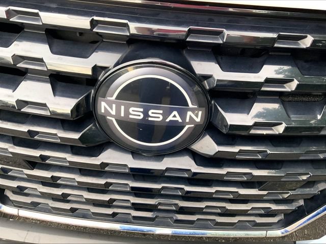 Used 2022 Nissan Kicks S FWD image 5