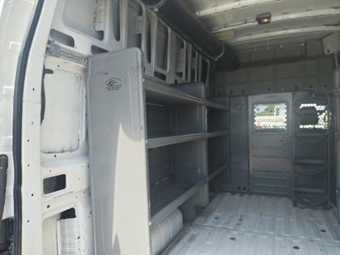 Used 2020 Nissan NV 2500 S RWD image 4