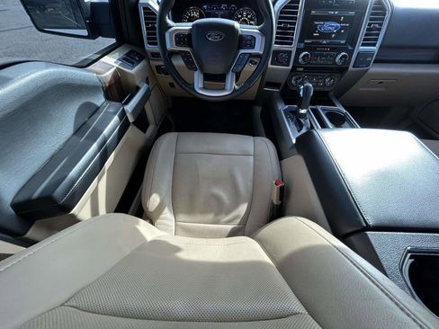 Used 2015 Ford F150 Lariat w/ Equipment Group 502A Luxury image 13