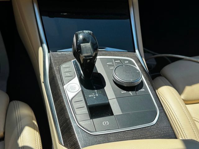Used 2019 BMW 330i Sedan w/ Premium Package RWD image 40
