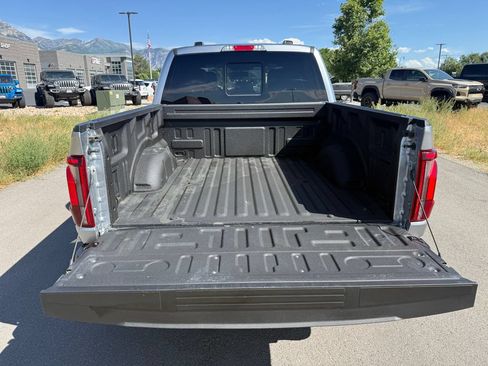 Used 2025 Ford F150 Lariat AWD/4WD image 14