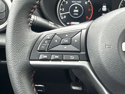 New 2025 Nissan Versa SR w/ Trunk Package image 38