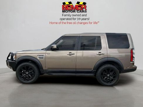 Used 2015 Land Rover LR4 HSE LUX image 2