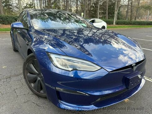 Used 2023 Tesla Model S AWD image 2