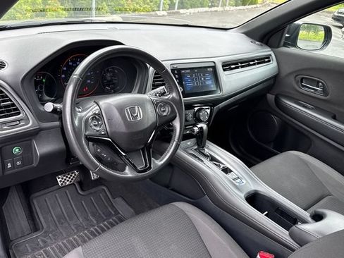 Used 2019 Honda HR-V Sport image 15