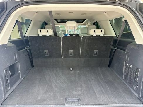 Certified 2025 Ford Expedition Max Platinum w/ Driver's Package AWD/4WD image 18