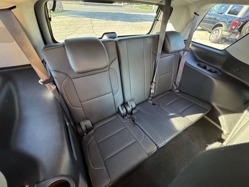 Used 2017 Chevrolet Tahoe Premier AWD/4WD image 21