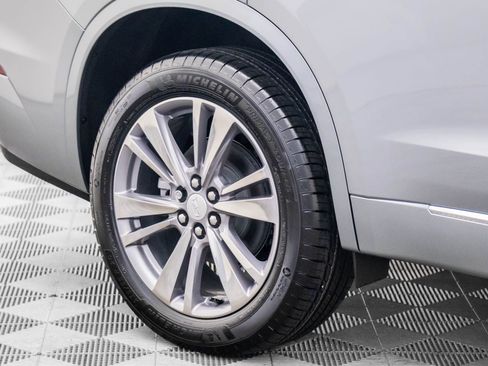 New 2025 Cadillac XT6 Premium Luxury image 32