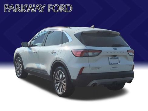 Used 2020 Ford Escape Titanium AWD/4WD image 3