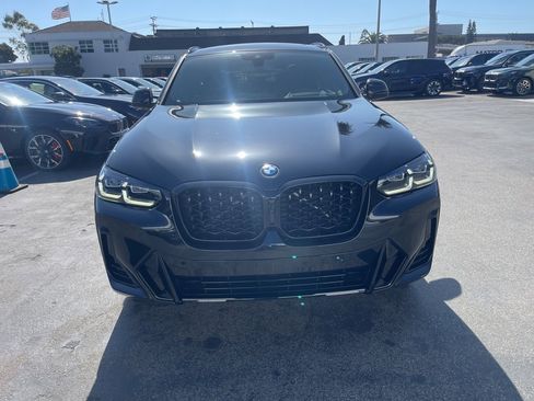 New 2025 BMW X4 xDrive30i w/ Premium Package image 2