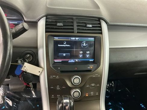 Used 2011 Ford Edge SEL w/ 202A Rapid Spec Order Code AWD/4WD image 18