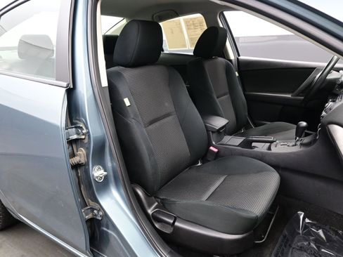 Used 2012 MAZDA MAZDA3 i Sport image 13