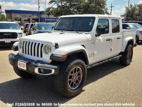 Used 2021 Jeep Gladiator Overland w/ Popular Equipment Package AWD/4WD image 1