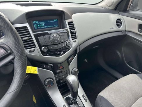 Used 2012 Chevrolet Cruze LS w/ Connectivity Package FWD image 27