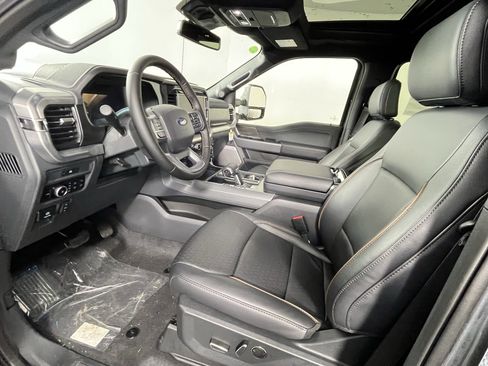 New 2025 Ford F150 Lariat w/ Equipment Group 502A High image 9