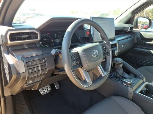 Certified 2025 Toyota Tacoma TRD Sport image 16