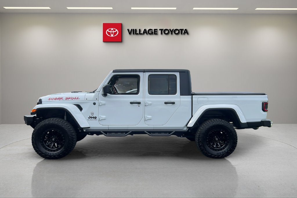Used 2022 Jeep Gladiator Sport AWD/4WD image 2