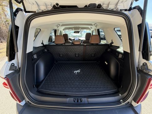 Used 2023 Ford Bronco Sport Outer Banks image 4