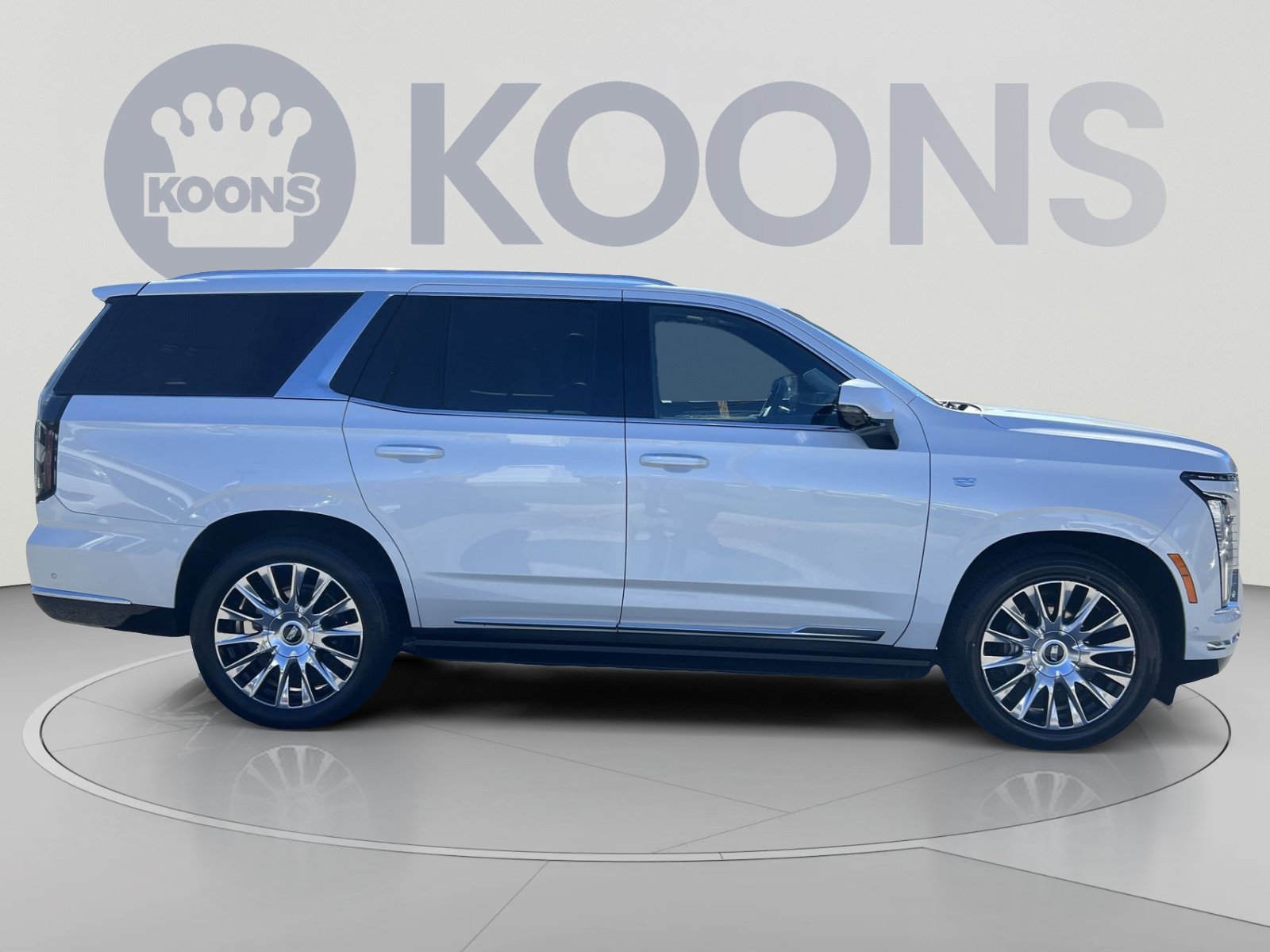 Used 2025 Cadillac Escalade Premium Luxury Platinum AWD/4WD image 8