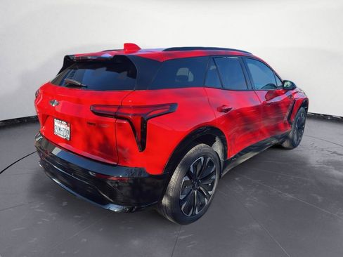 Used 2024 Chevrolet Blazer EV RS image 5