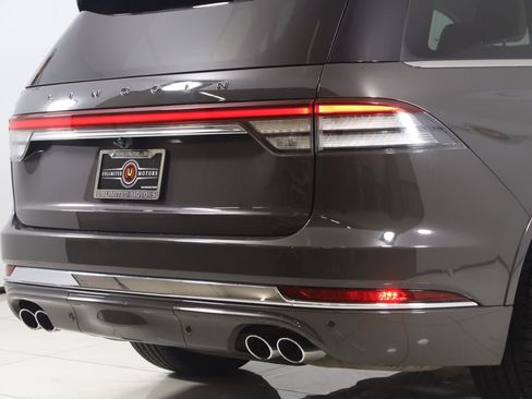 Used 2023 Lincoln Aviator Black Label w/ Dynamic Handling Package AWD/4WD image 51