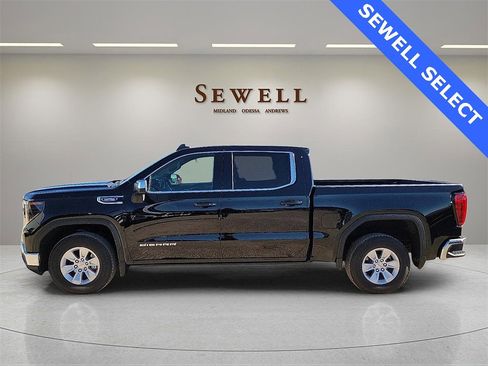 New 2026 GMC Sierra 1500 SLE w/ Preferred Package image 2