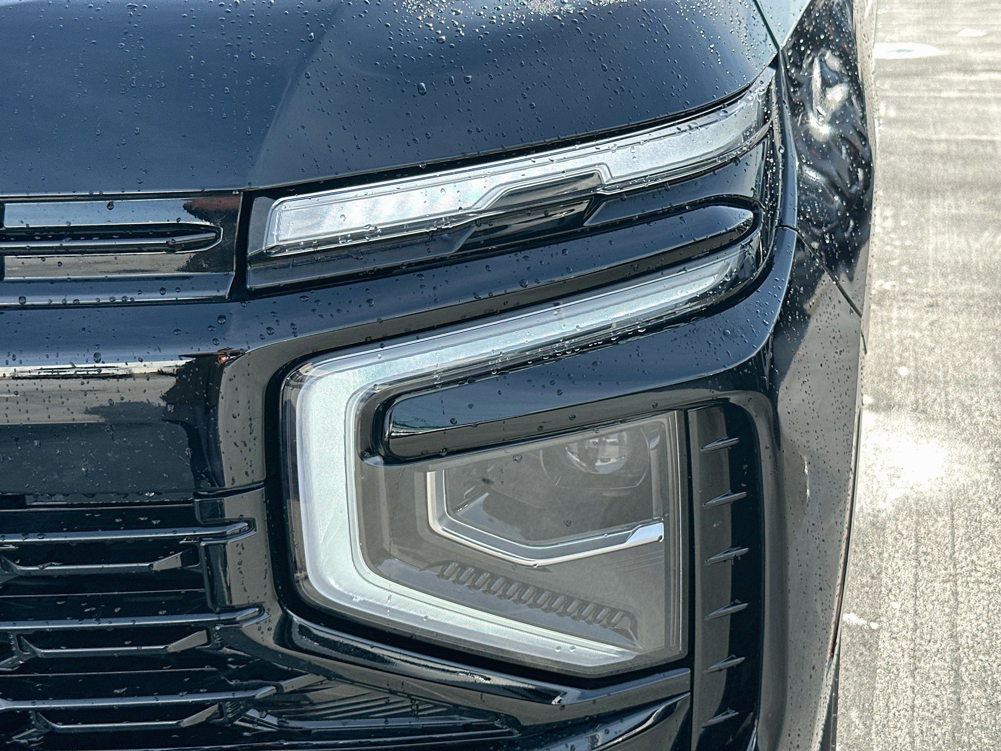 Used 2025 Chevrolet Tahoe RST RWD image 30