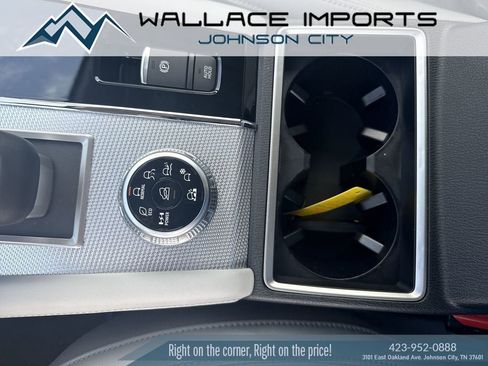 New 2025 Mitsubishi Outlander SEL image 38