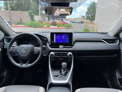 Used 2024 Toyota RAV4 XLE w/ Convenience Package AWD/4WD image 19