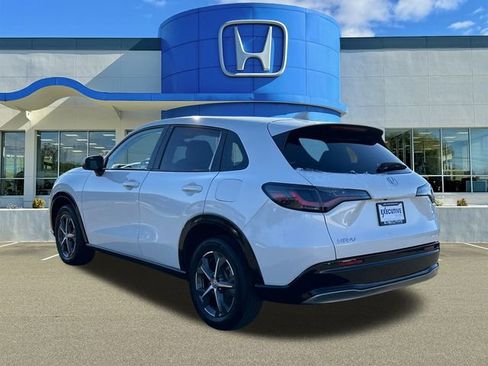 Certified 2023 Honda HR-V EX-L image 4