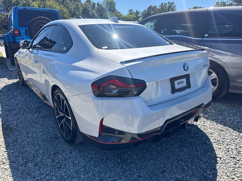 Used 2022 BMW 230i Coupe w/ Premium Package 2 RWD image 5